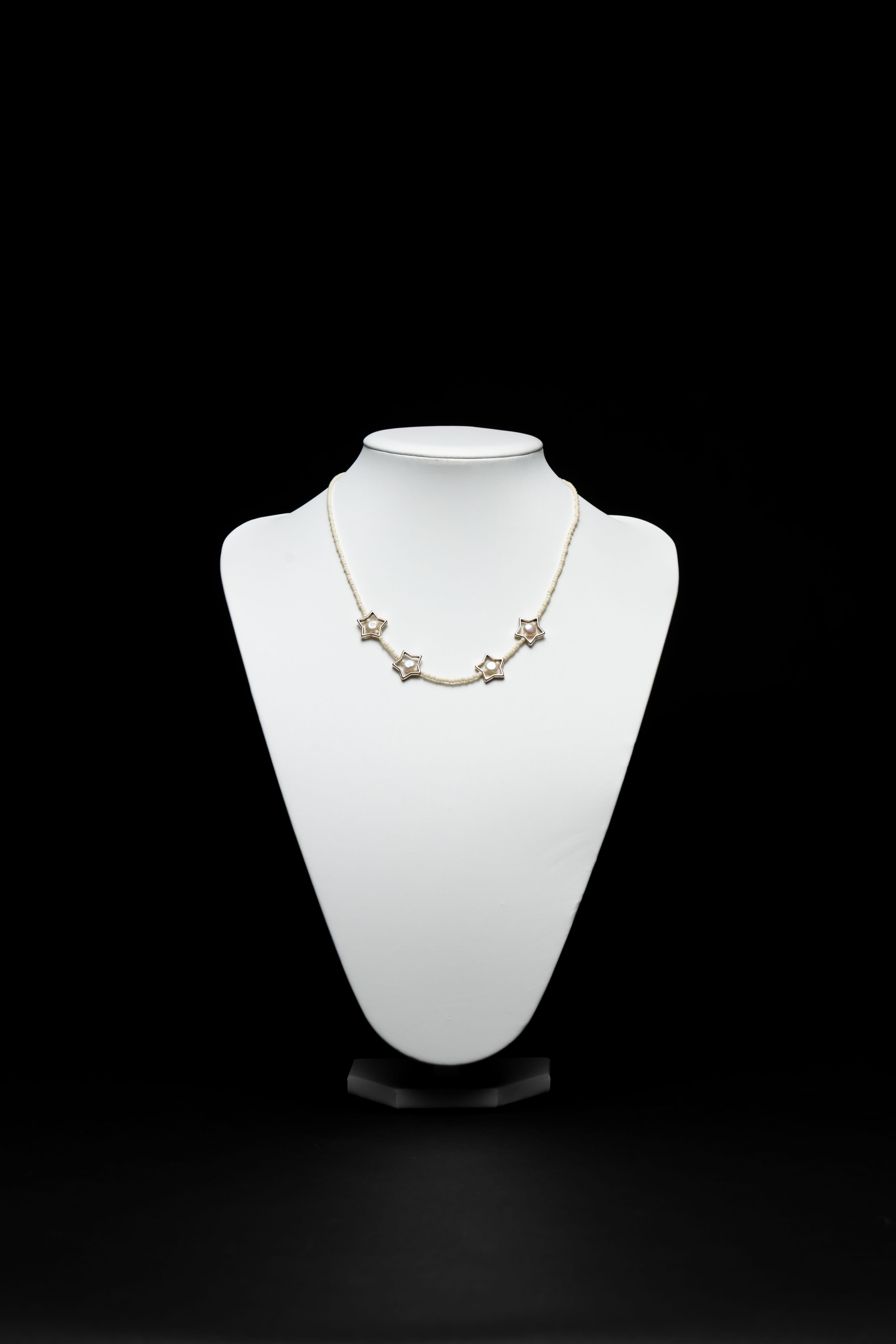 White Seed Bead Star Freshwater Pearl Necklace
