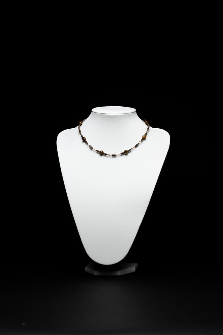 Tiger Eye Necklace With Antique Brass Wire and Copper Colour Beads detail 2